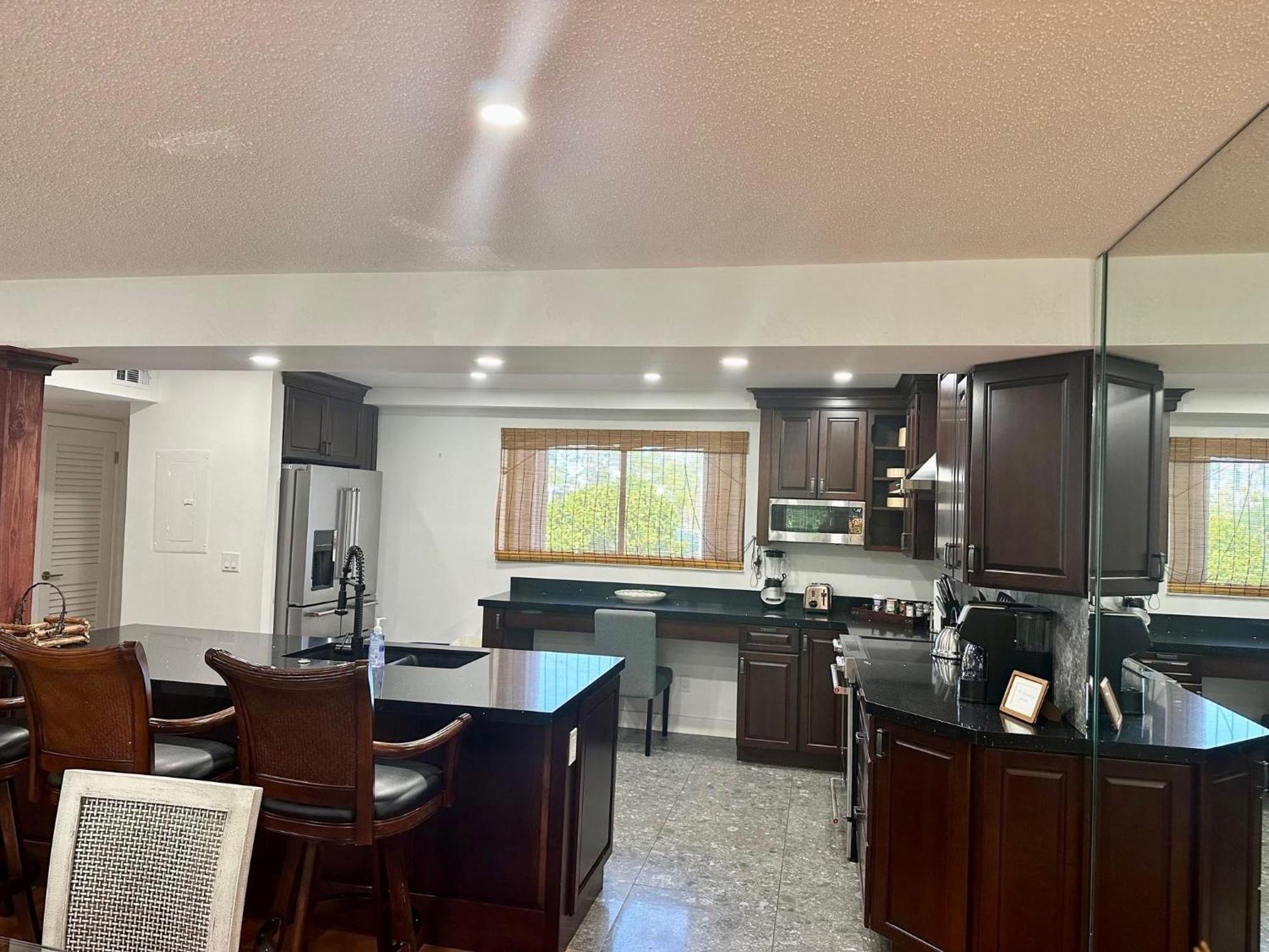 קי וסט Beautifully Renovated Summer Of 2020 Come And Enjoy This Lovely Unit מראה חיצוני תמונה